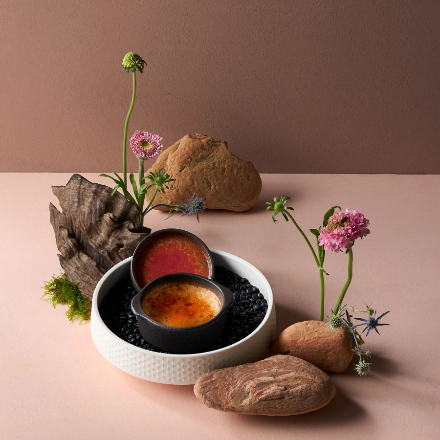 Creme ngọc trai đen